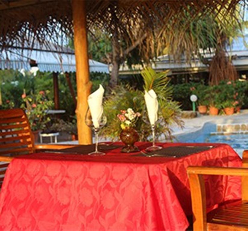 Pension Fare Maeva Huahine 외부 사진